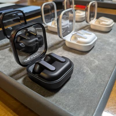 Les Samsung Galaxy Buds4 et Buds4 Pro bénéficient de jusqu’à 50€ de remise chez SFR