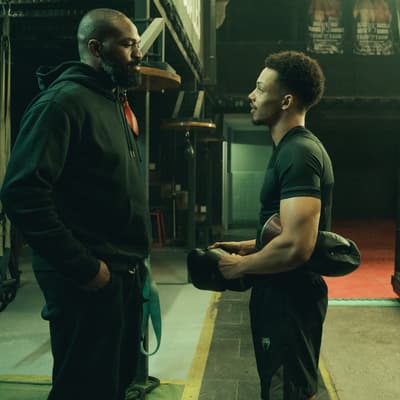 La Cage sur Netflix : quels sont les combattants de MMA qui figurent dans la série ?