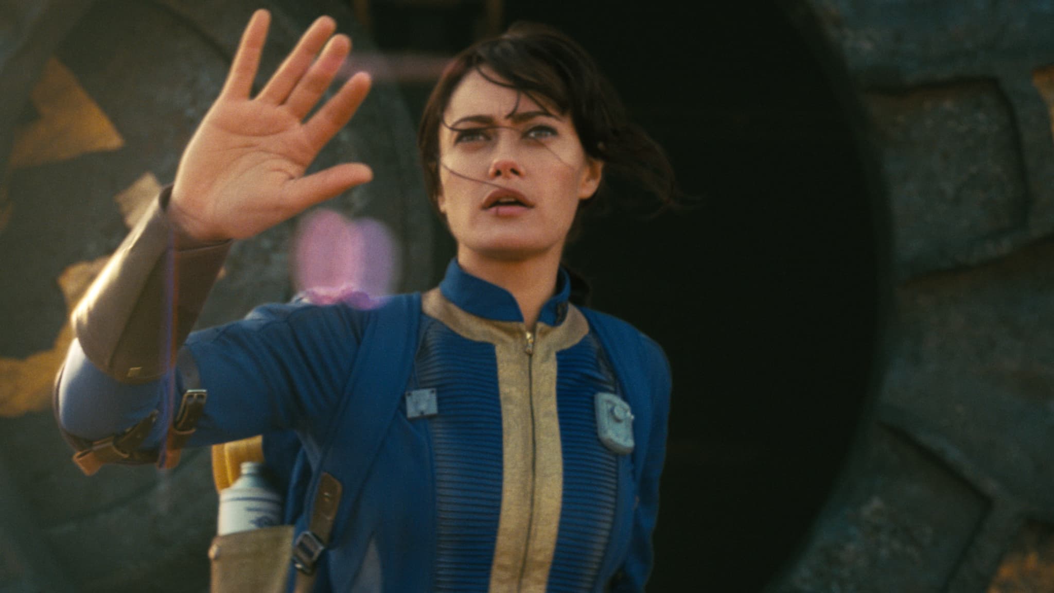 Lucy (Ella Purnell) va découvrir un monde qui lui est inconnu. Lucy (Ella Purnell) va découvrir un monde qui lui est inconnu.