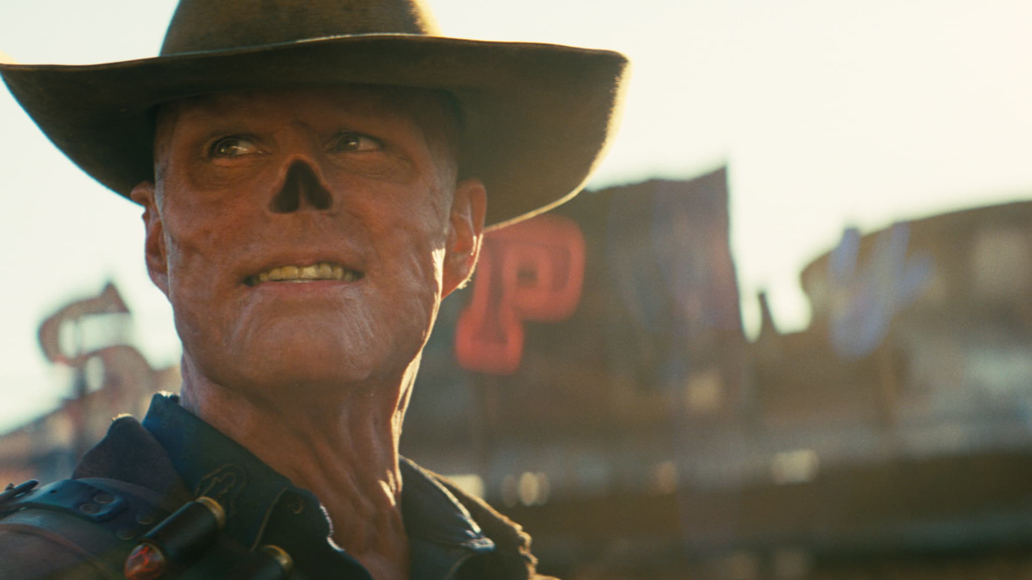 Le Goule (Walton Goggins) redoutable chasseur de primes de l'univers de Fallout. Le Goule (Walton Goggins) redoutable chasseur de primes de l'univers de Fallout.