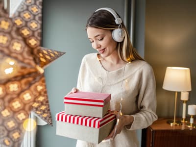 Bons plans de Noël : 5 idées de cadeaux dans le rayon des accessoires audio