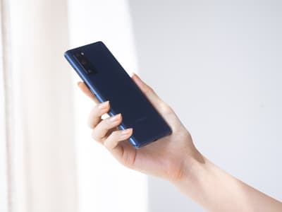 Ni écouteurs ni chargeur avec le Samsung Galaxy S21 ?