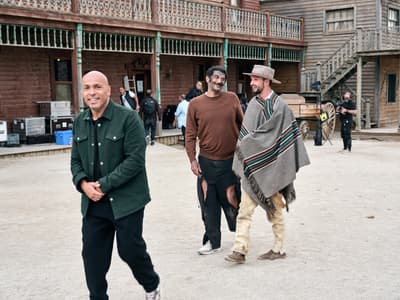 Tout simplement fan : Éric et Ramzy poussent la caméra cachée à l’extrême sur Prime Video