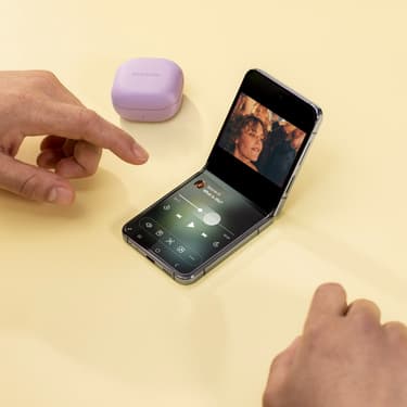 Samsung Galaxy Z Flip5 : 5 astuces pour maximiser le potentiel du smartphone à clapet