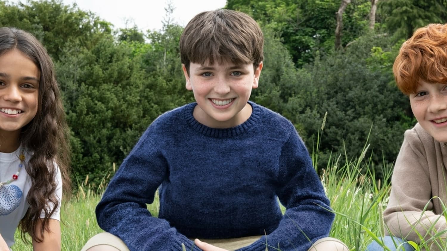 Arabella Stanton, Dominic McLaughlin et Alastair Stout incarneront respectivement Hermione Granger, Harry Potter et Ron Weasley dans la future série Harry Potter. Arabella Stanton, Dominic McLaughlin et Alastair Stout incarneront respectivement Hermione Granger, Harry Potter et Ron Weasley dans la future série Harry Potter.