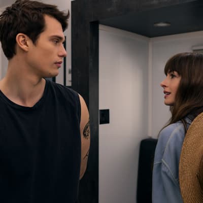 L'Idée d'être avec toi : la romance avec Anne Hathaway et Nicholas Galitzine arrive sur Prime Video