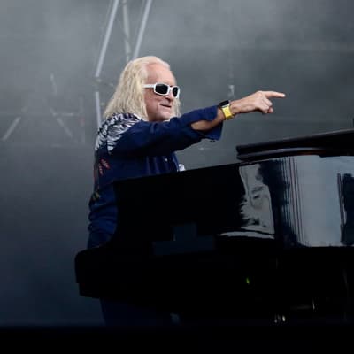 Michel Polnareff revient avec un nouvel album… et un avatar