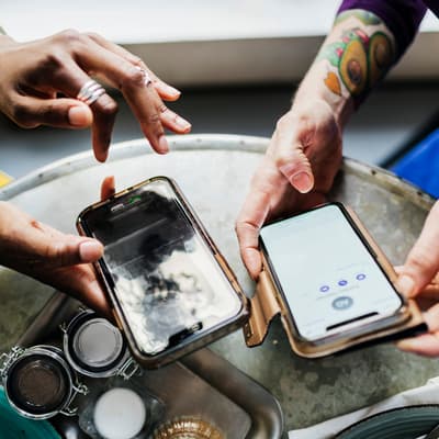 Peut-on transférer une carte eSIM d'un smartphone à un autre ?