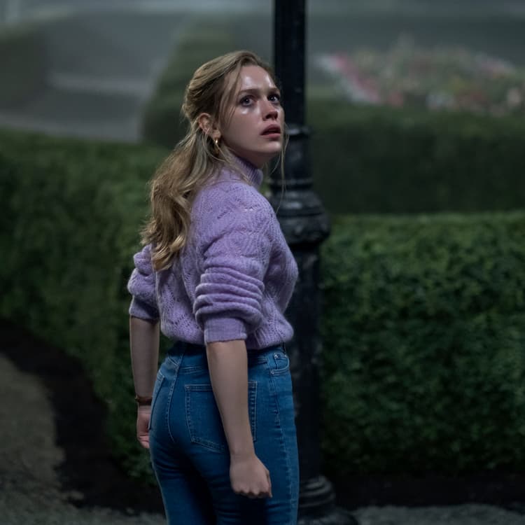 Victoria Pedretti Films Et Programmes Tv Netflix : notre sélection spéciale Halloween | SFR ACTUS