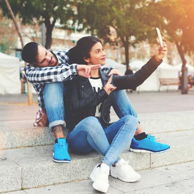 iPhone : quel est ce point vert ou orange sur mon écran ?