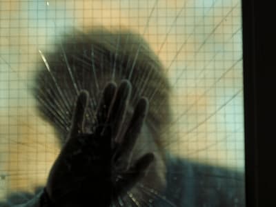 Hantise : le créateur de Conjuring signe cette nouvelle série horrifique sur Netflix