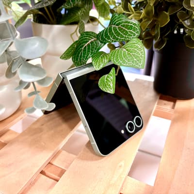 Bon plan : le Samsung Galaxy Z Flip6 à petit prix pour Noël