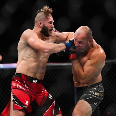 UFC 295 : ne manquez pas le choc entre Procházka et Pereira, à suivre sur RMC Sport