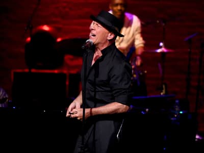 Ces célébrités se sont essayées à la musique...