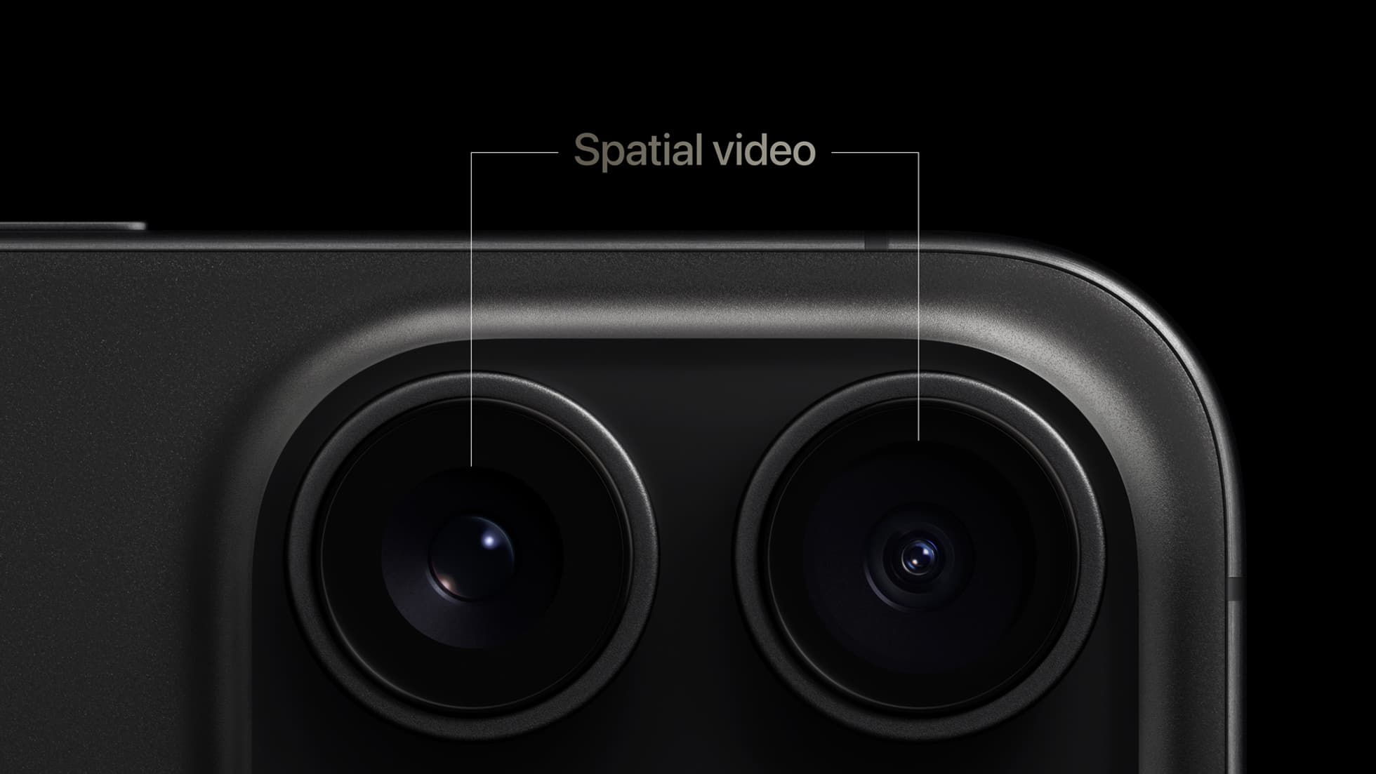 L’objectif principal et l’objectif ultra grand-angle des iPhone 15 Pro et de tous les iPhone 16 permettent de prendre des vidéos et des photos spatiales. L’objectif principal et l’objectif ultra grand-angle des iPhone 15 Pro et de tous les iPhone 16 permettent de prendre des vidéos et des photos spatiales.