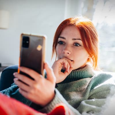 Un smartphone est-il plus lourd si sa mémoire est pleine ?