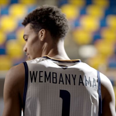 Victor Wembanyama se dévoile dans UN1QUE sur Canal+