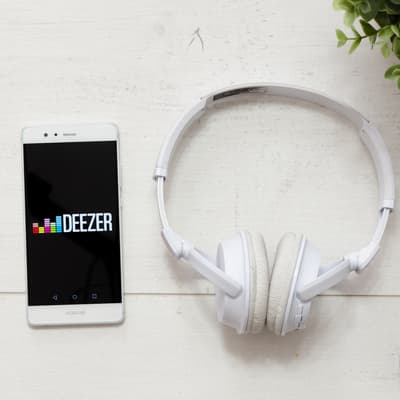 Shopping d'hiver : Deezer Famille à seulement 5 euros/mois chez SFR