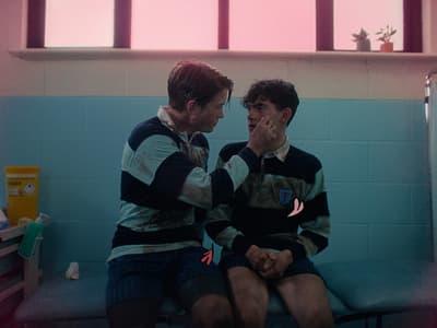 Heartstopper : le casting de la série chante Whitney Houston contre les anti-LGBT+