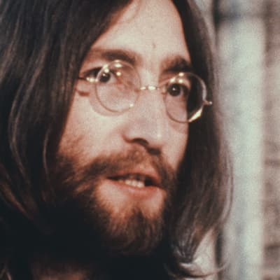 John Lennon : une série documentaire revient sur sa mort sur Apple TV+