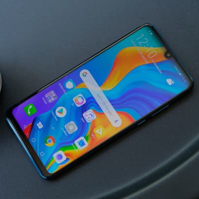 Shopping d'hiver : le Huawei P30 à 1 euro chez SFR