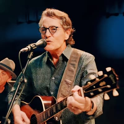 Francis Cabrel de retour avec un nouveau single... et un 45 tours !