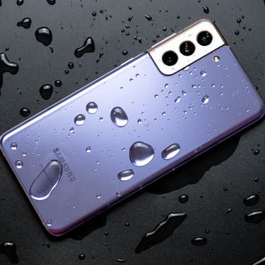 Le Galaxy S21, un smartphone vraiment waterproof