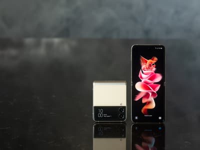 Samsung Galaxy Z Flip3 et Z Fold3 : quels sont les bonus de précommande ?