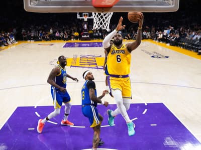 NBA Playoffs 2023 : le point sur les demi-finales de Conférence