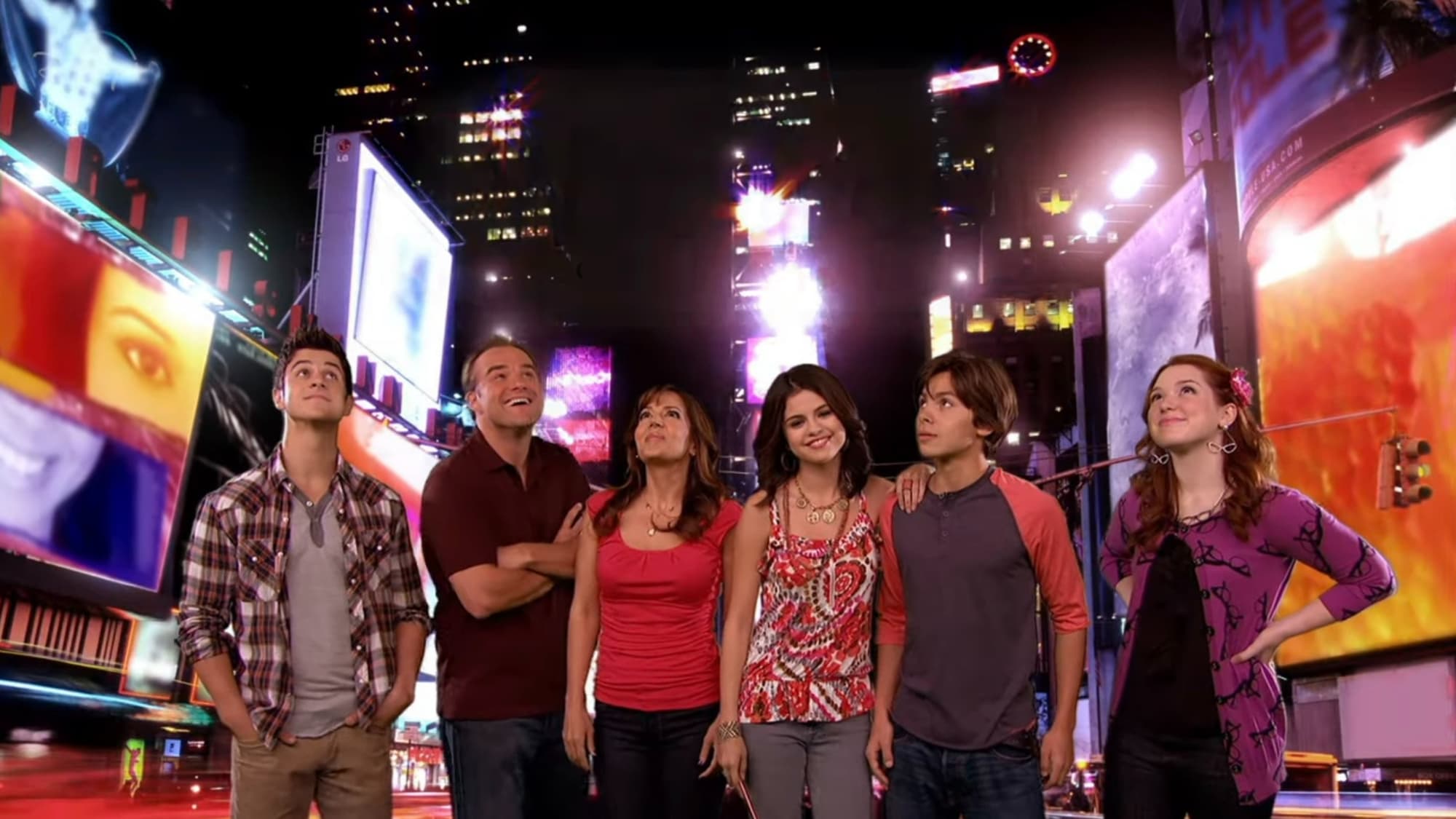 Wizards of Waverly Place returns to Selena Gomez and David Henry