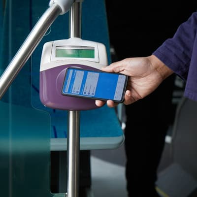 Comment utiliser le Pass Navigo Liberté+ sur smartphone ?