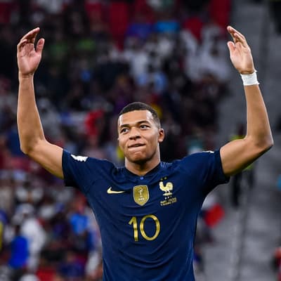 Gilbert Montagné dédie une chanson à Kylian Mbappé